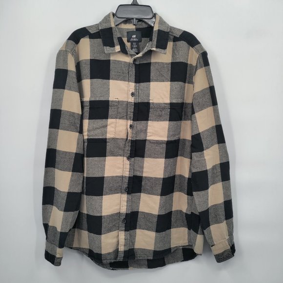 H&M Other - H&M Men's Checkered Long Sleeve Shirt Medium